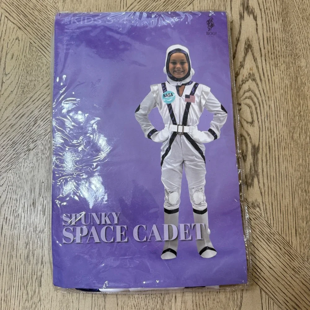 Boo! Inc. Size 3-4 Spunky Space Cadet Costume Kids‎  NASA Astronaut Cosplay